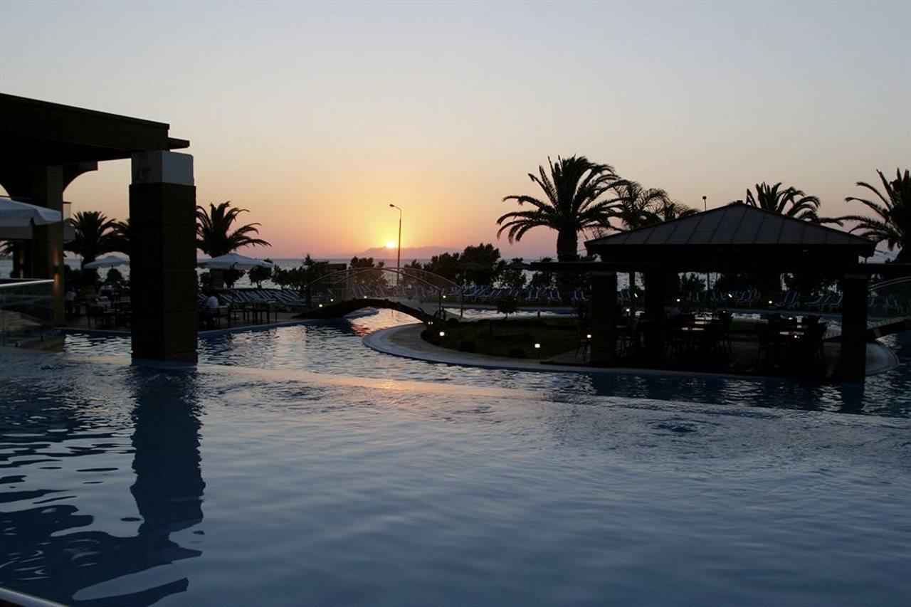 Oceanis Beach Hotel Ixia  Exterior foto